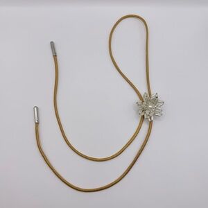VINTAGE Pearl Beaded Flower & Paracord Bolo Tie